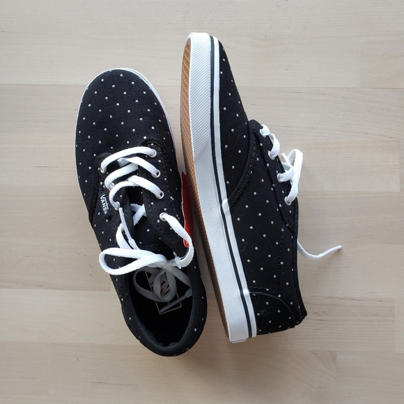 NWT Vans Sneaker - Black & White Dots - Picture 4 of 12